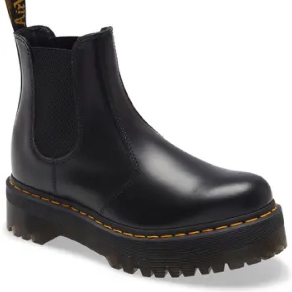 Dr. Martín 2976 Qaud Chelsea Boot - Picture 1 of 7